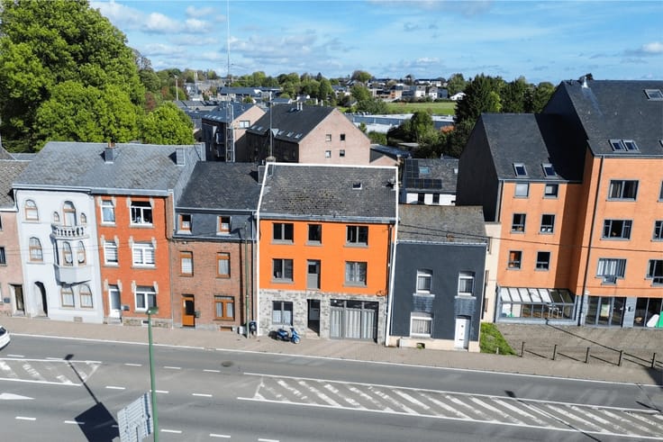 10-slaapkameropbrengsteigendom, Bastogne