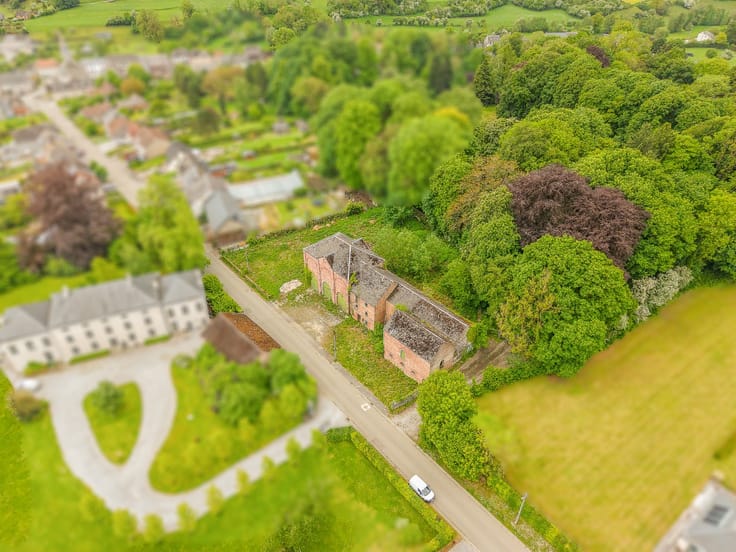 Investment property in Florennes