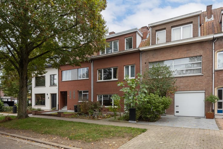 6-slaapkamerwoning met tuin, Edegem