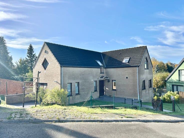 3-slaapkamerwoning met tuin, Sint-Genesius-Rode