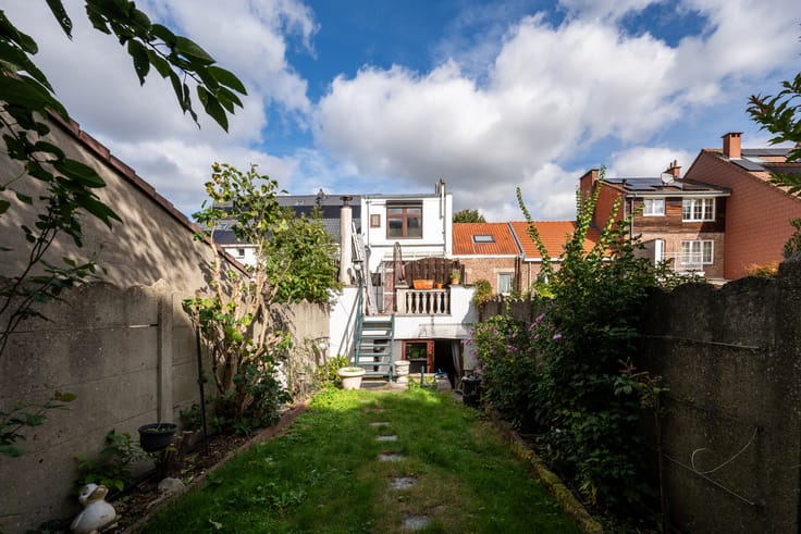 2-slaapkameropbrengsteigendom met tuin, Woluwe-Saint-Lambert